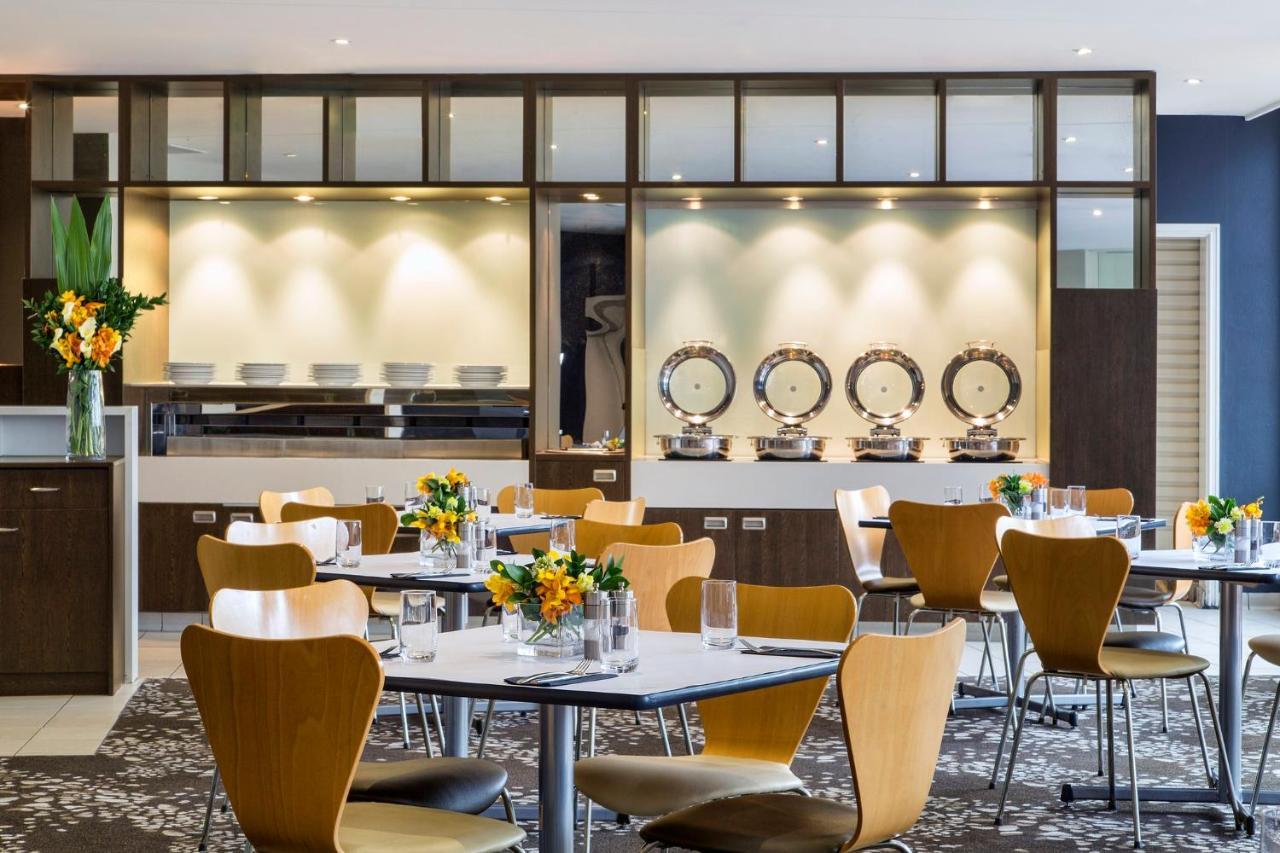 Holiday Inn Melbourne Airport By Ihg Eksteriør billede